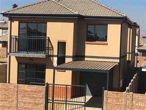3 Bed House in Johannesburg Central