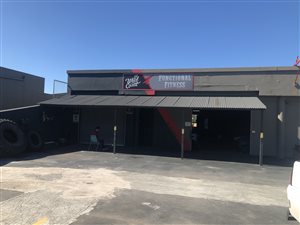 350 m² Commercial space in Manaba