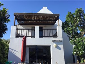 4 Bed House in Cape St Francis
