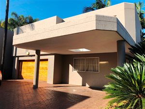 4 Bed Townhouse in Brummeria