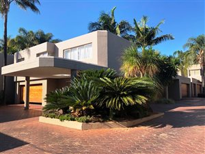 4 Bed Townhouse in Brummeria