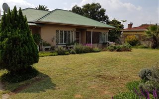4 Bedroom House in Cinderella
