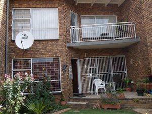 2 Bed Townhouse in Petersfield
