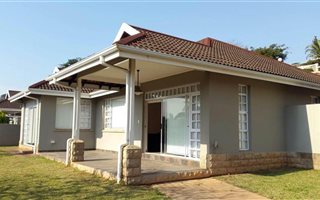 3 Bedroom Townhouse in Shelly Beach