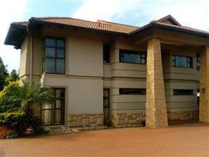 4 Bed House in Izinga Ridge