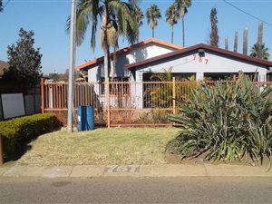 3 Bed House in Daspoort