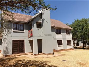 2 Bed Apartment in Boardwalk Meander