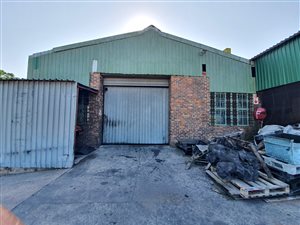 1600 m² Industrial space in Queensmead Industrial