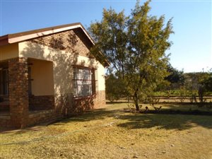 4 Bed House in Swacina Park A H