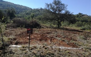 875 m² Land available in Broederstroom