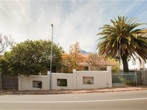 5 Bed House in Tamboerskloof