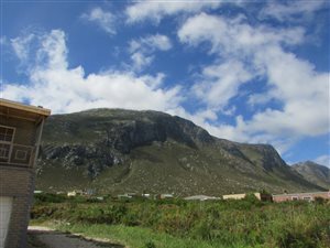 600 m² Land available in Bettys Bay