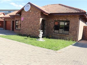 2 Bed Townhouse in Pioneer Park