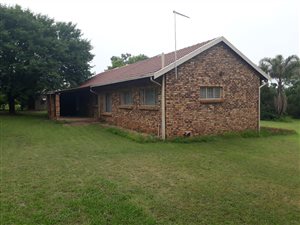 1.1 ha Farm in Derdepoort