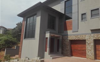 4 Bedroom House in Westbrook