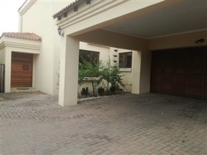 4 Bed House in Amberfield