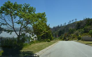 688 m² Land available in Green Pastures