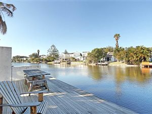 3 Bed House in Marina Da Gama