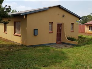 4 Bed House in Palmridge