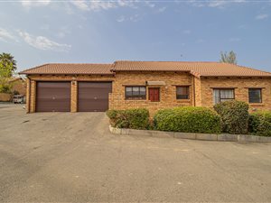 3 Bed Simplex in Wilgeheuwel