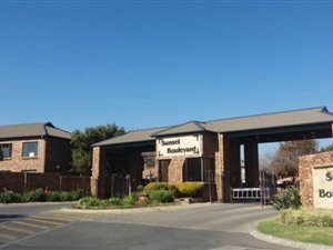 2 Bed Townhouse in Rand Collieries