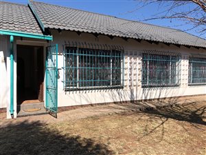 3 Bed House in Mayberry Park
