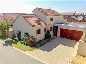 3 Bed Cluster in Barbeque Downs