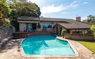 4 Bedroom House in Moseley