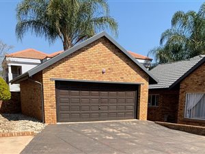 3 Bed House in Wierda Glen