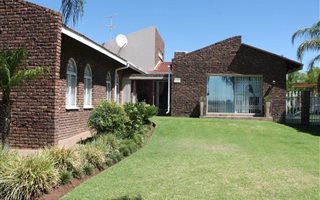 5 Bedroom House in Blydeville