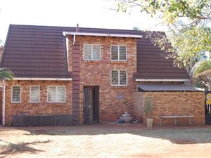 4 Bed House in Clarina