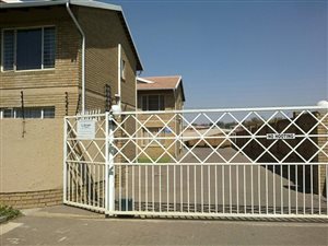 2 Bed Apartment in Kenleaf