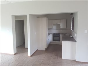 2 Bed Apartment in Honeydew