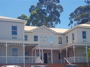 131 m² Commercial space in Selborne