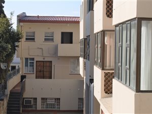 1 Bed Apartment in Mossel Bay Central