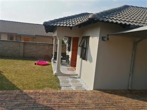 3 Bed House in Bloubosrand