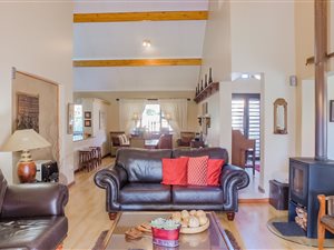 3 Bedroom House in Van Der Hoff Park