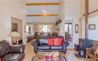 3 Bedroom House in Van Der Hoff Park