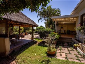 5 Bed House in Nahoon Beach
