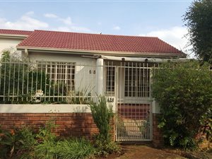 1 Bed Simplex in Garsfontein