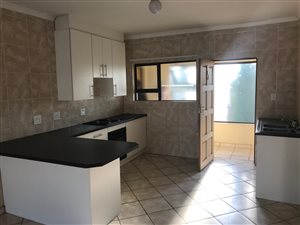 2 Bed Apartment in Rynfield