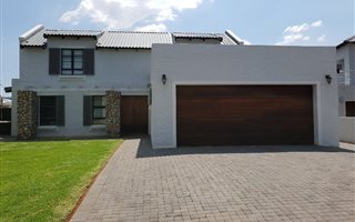 4 Bedroom House in Newmark Estate