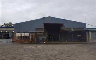 1870 m² Industrial space in Amalgam