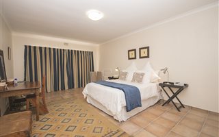 2 Bedroom Apartment in Sea Point