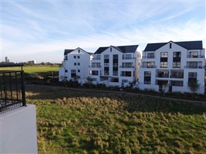 2 Bed Apartment in De Velde
