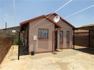 2 Bedroom House in Doornkop