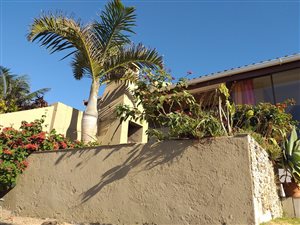 3 Bed Townhouse in Hibberdene
