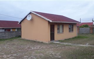 2 Bedroom House in Sunny Ridge
