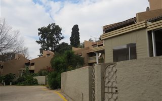 3 Bedroom Duplex in Hennopspark