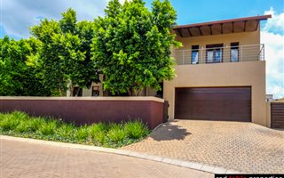 3 Bedroom House in Olympus Country Estate